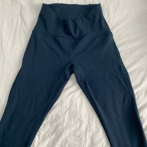 Lulu cropped leggings